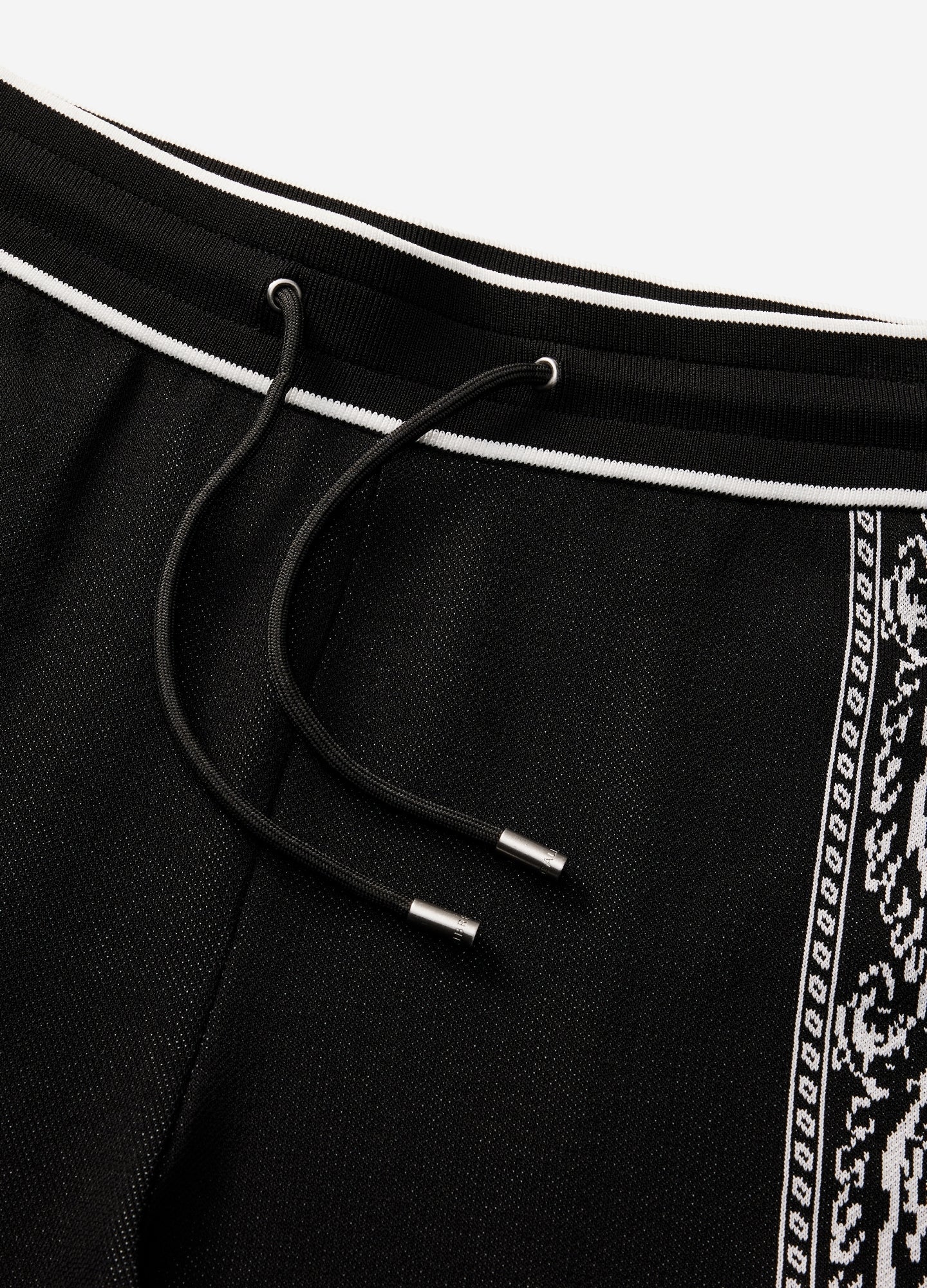 Graphic Border Knit Shorts Black